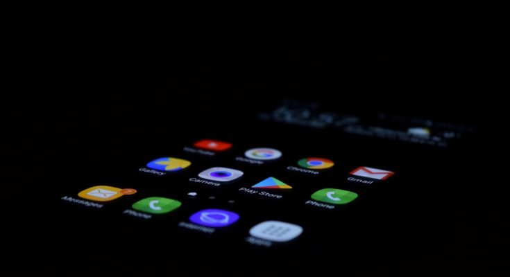 Приложения для Android сливают данные пользователей