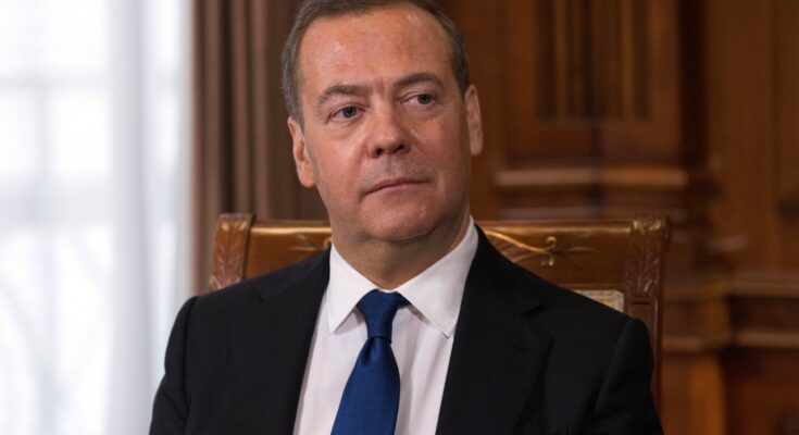 Дмитрий Медведев переизбран на пост главы совета директоров «Ростелекома»