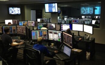 Минпромторг закрывает «серый» вход для компьютерной техники